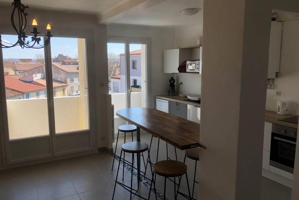 Grands Buffets Hebergement Appartement 纳博讷 外观 照片